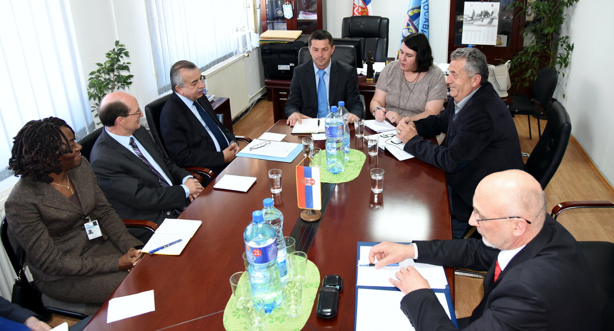SRSG Zahir Tanin and UNMIK team meeting with Mr. Zoran Todić, Chairperson of the Municipal Assembly, Leposavić/Leposaviq. 2016©UNMIK Poto by: Shpend Bërbatovci