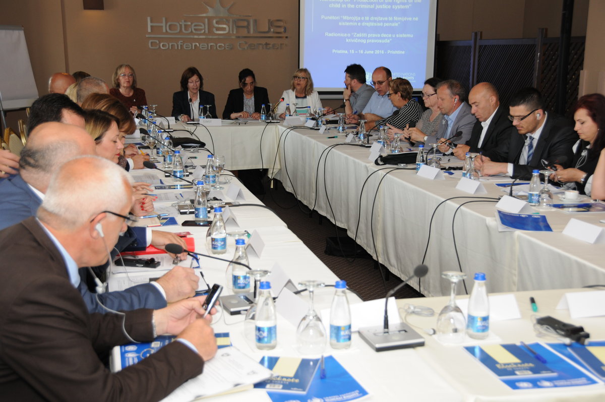 Representatives of the Assembly of Kosovo, the Ministry of Justice and the correctional services, child rights experts, judges, prosecutors, lawyers, civil society and international organizations participated in the workshop - 2016©UNMIK Photo by: Arton M